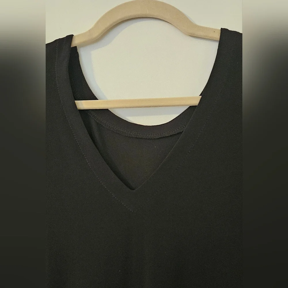 Sympli Black REVERSIBLE Drama Dress, Lagenlook. - Picture 3 of 10